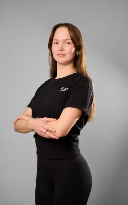 Инструктор тренажерного зала Борисова   Софья